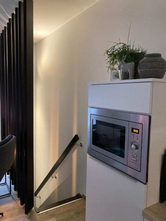 Les Duplex De La Place Des Ecoles Spa Esterno foto