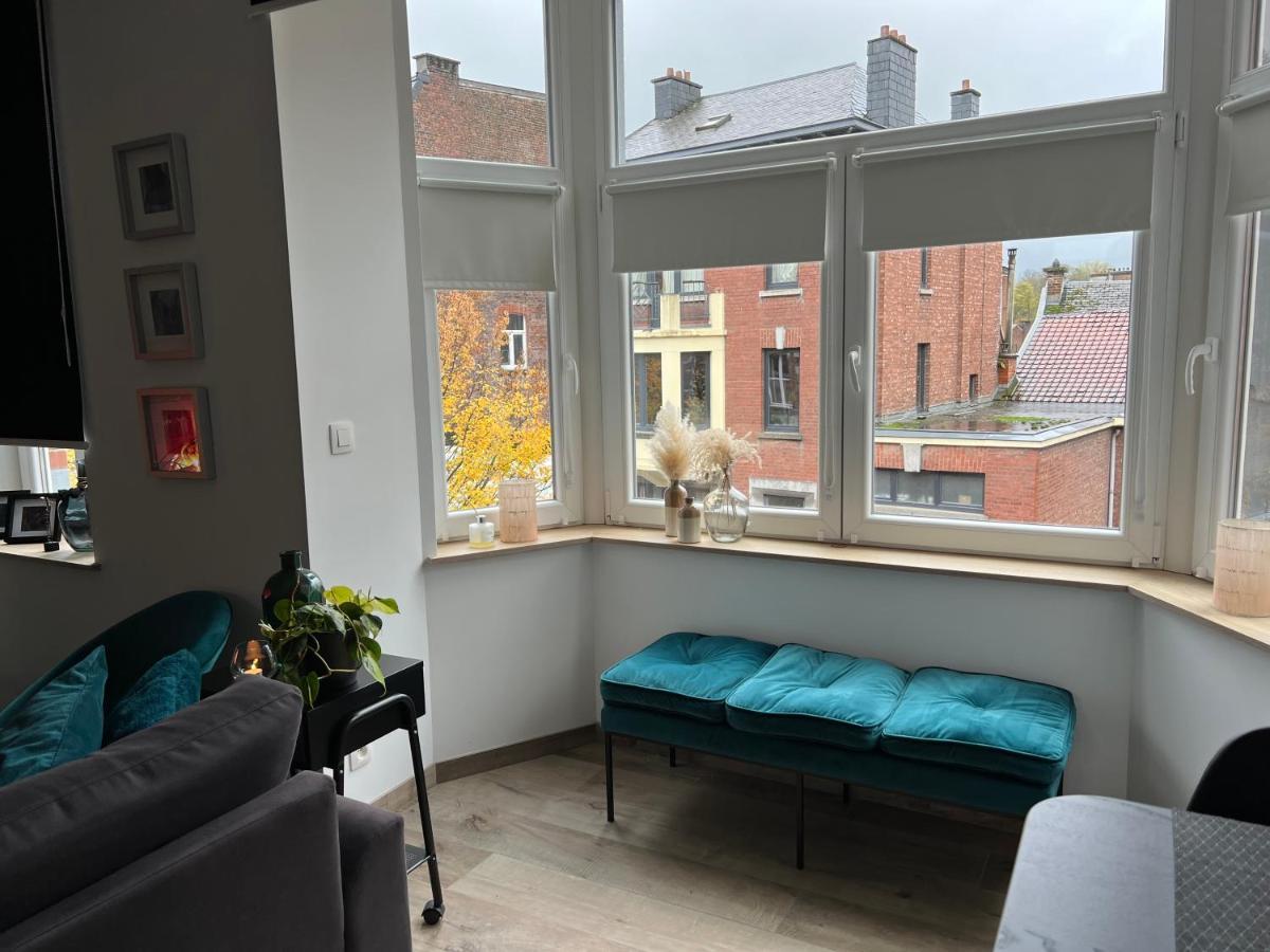 Les Duplex De La Place Des Ecoles Spa Esterno foto
